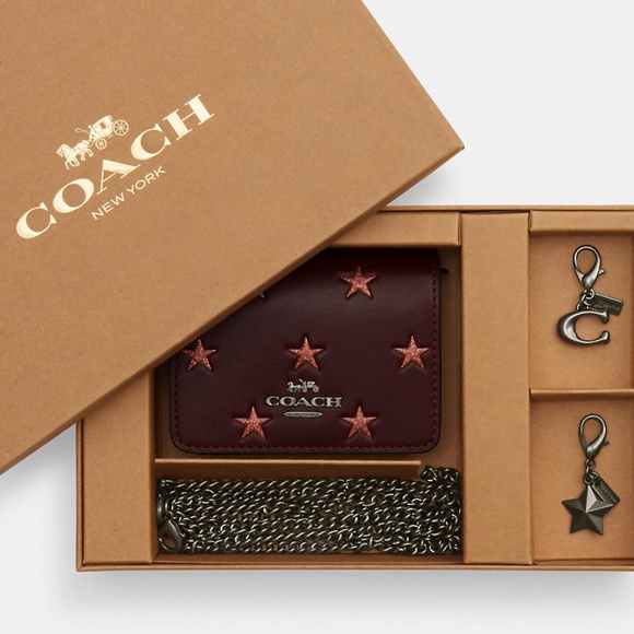 New Coach Boxed Mini Wallet On A Chain With Star Print Color: Merlot - Picture 1 of 6